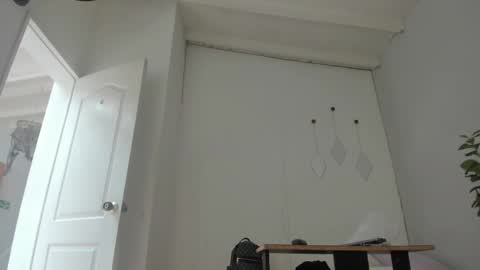 Stacy online show from 10.27.25