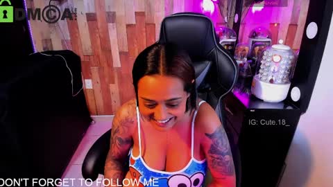    Independent Model online show from 03.29.26