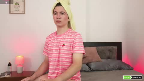 Snapshot of cute_erelis chatting on 04.28.26 You Erelis online show from 04.28.26