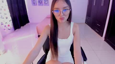 Bella Fox online show from 01.08.26