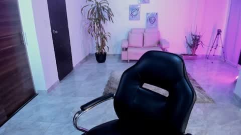 Snapshot of cute_fox_1 chatting on 06.22.26 Bella Fox online show from 06.22.26
