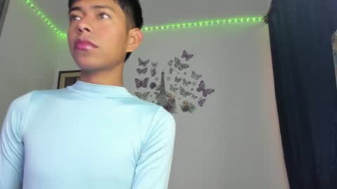 Snapshot of cute_horny_friends chatting on 08.09.26 AnderSamu online show from 08.09.26