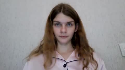 cute_kitte online show from 12.14.24