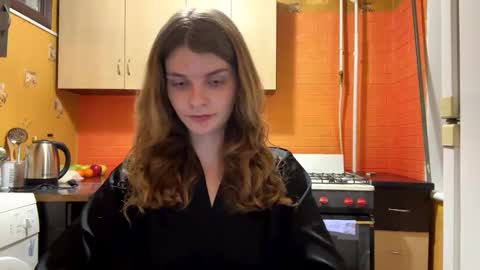 cute_kitte online show from 01.17.25