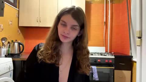 cute_kitte online show from 02.07.25