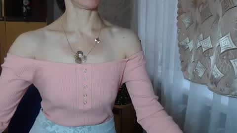 cute_lion_ online show from 12.06.24