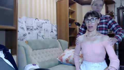 cute_lion_ online show from 12.07.24