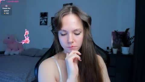 Emily online show from 11.12.25