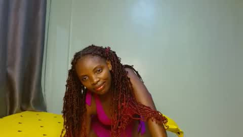 cute_lorna online show from 04.15.26