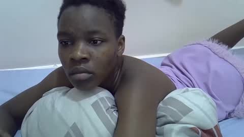 Snapshot of cute_marion chatting on 02.07.25 cute_marion online show from 02.07.25