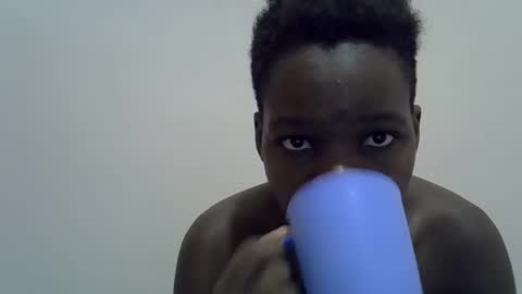 Snapshot of cute_marion chatting on 02.09.25 cute_marion online show from 02.09.25