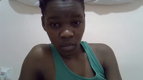 Snapshot of cute_marion chatting on 02.15.25 cute_marion online show from 02.15.25