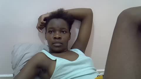 Snapshot of cute_marion chatting on 02.16.25 cute_marion online show from 02.16.25