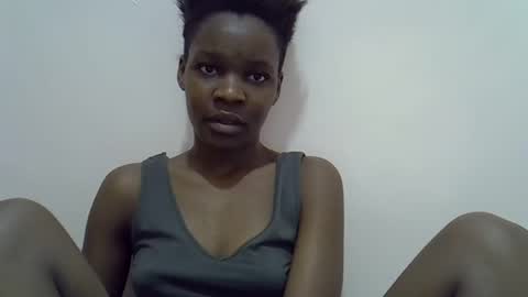 Snapshot of cute_marion chatting on 02.17.25 cute_marion online show from 02.17.25