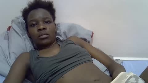 Snapshot of cute_marion chatting on 02.18.25 cute_marion online show from 02.18.25