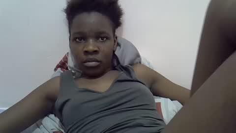 Snapshot of cute_marion chatting on 02.18.25 cute_marion online show from 02.18.25