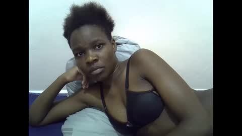 Snapshot of cute_marion chatting on 02.27.25 cute_marion online show from 02.27.25