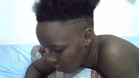 Snapshot of cute_marion chatting on 03.02.25 cute_marion online show from 03.02.25