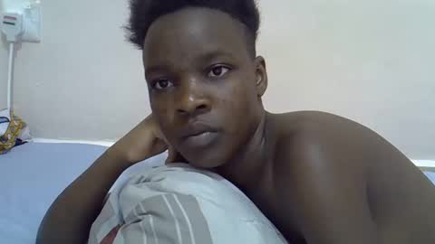 Snapshot of cute_marion chatting on 03.11.25 cute_marion online show from 03.11.25