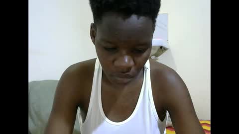 Snapshot of cute_marion chatting on 10.26.25 cute_marion online show from 10.26.25