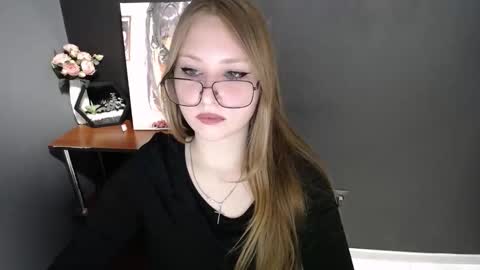 Veronica online show from 03.04.26