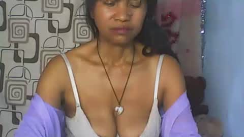 Snapshot of cute_moll chatting on 05.10.26 murielle online show from 05.10.26