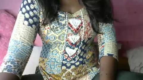 Snapshot of cute_payalji chatting on 10.03.25 alia online show from 10.03.25