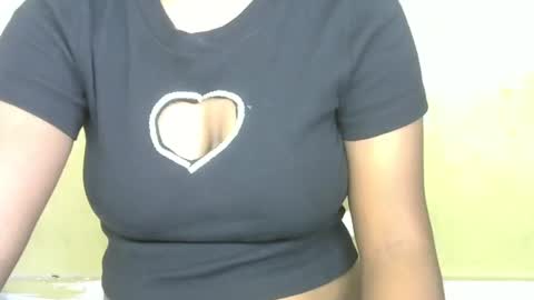 Snapshot of cute_payalji chatting on 10.16.25 alia online show from 10.16.25