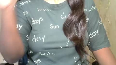 Snapshot of cute_payalji chatting on 05.08.26 alia online show from 05.08.26