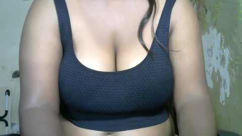 Snapshot of cute_payalji chatting on 05.18.26 alia online show from 05.18.26