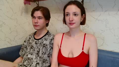 Snapshot of cute_pussy1 chatting on 12.12.24 Coraline and Tom online show from 12.12.24
