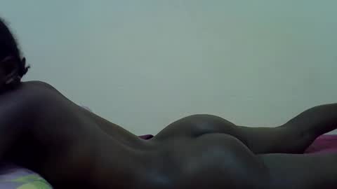 Snapshot of cute_saay chatting on 10.04.25 cute_saay online show from 10.04.25