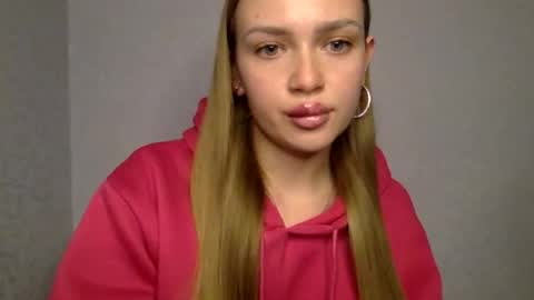 cute_shy06 online show from 12.03.25