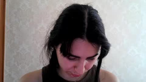 Snapshot of cute_strawberry_ chatting on 10.07.25 cute_strawberry_ online show from 10.07.25