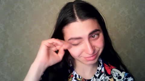 Snapshot of cute_strawberry_ chatting on 10.23.25 cute_strawberry_ online show from 10.23.25