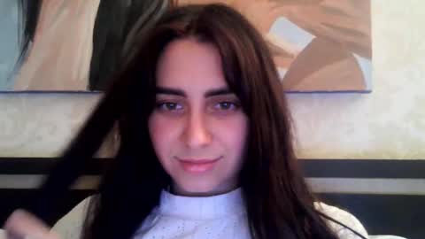 Snapshot of cute_strawberry_ chatting on 11.07.25 cute_strawberry_ online show from 11.07.25