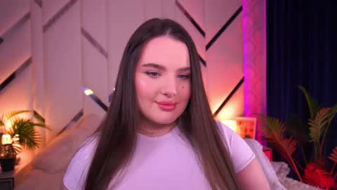 Snapshot of cuteamberr chatting on 10.30.25 Amber online show from 10.30.25