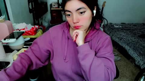 Snapshot of cuteambervi chatting on 12.06.24 Princess Amber online show from 12.06.24