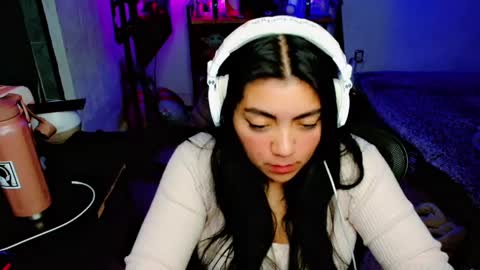 Snapshot of cuteambervi chatting on 01.30.25 Princess Amber online show from 01.30.25