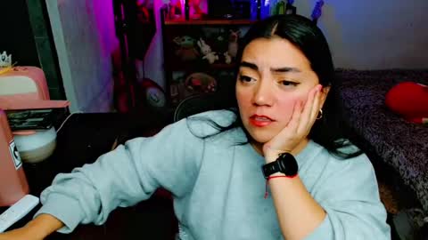 Snapshot of cuteambervi chatting on 03.04.25 Princess Amber online show from 03.04.25