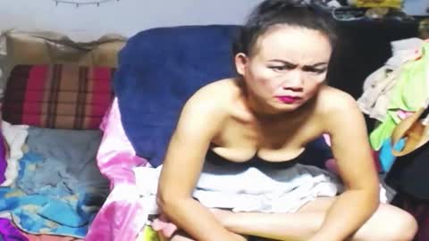 Snapshot of cuteandsexyone chatting on 09.29.25 CuteAndSexyOne Na and Brian online show from 09.29.25