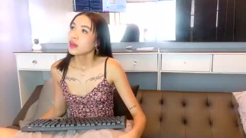 Snapshot of cuteantonella18 chatting on 07.24.26 Tip us ask our names online show from 07.24.26