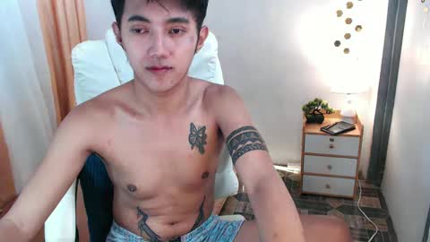 Snapshot of cuteasiancock98 chatting on 01.26.25 Steph online show from 01.26.25