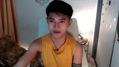 Snapshot of cuteasiancock98 chatting on 02.07.25 Steph online show from 02.07.25