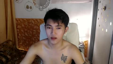 Snapshot of cuteasiancock98 chatting on 02.24.25 Steph online show from 02.24.25