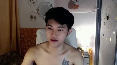 Snapshot of cuteasiancock98 chatting on 03.02.25 Steph online show from 03.02.25