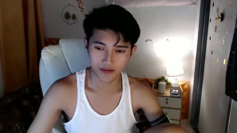 Snapshot of cuteasiancock98 chatting on 03.04.25 Steph online show from 03.04.25