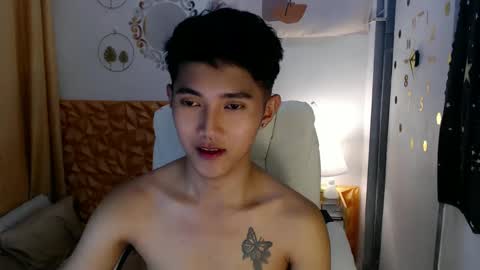 Snapshot of cuteasiancock98 chatting on 03.08.25 Steph online show from 03.08.25