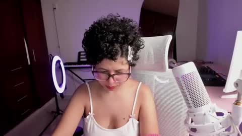 cutebunnybell online show from 06.30.26