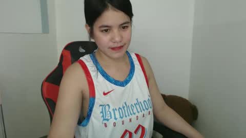 Snapshot of cutecindy2000 chatting on 03.02.25 cutecindy2000 online show from 03.02.25